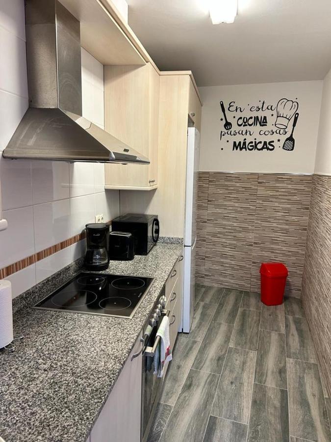 Acogedor Apartamento Atico En El Centro De O Порріньйо Екстер'єр фото